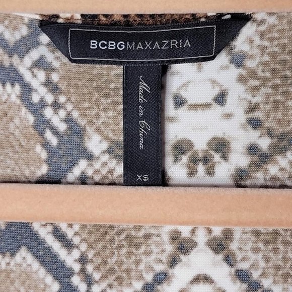 BCBG MaxAzaria Python Snake Brown Black Animal Print Wrap Dress Women Size XS - Picture 3 of 9